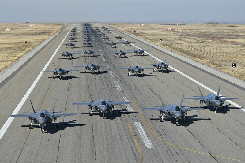 Illustration for article titled 35 for F35